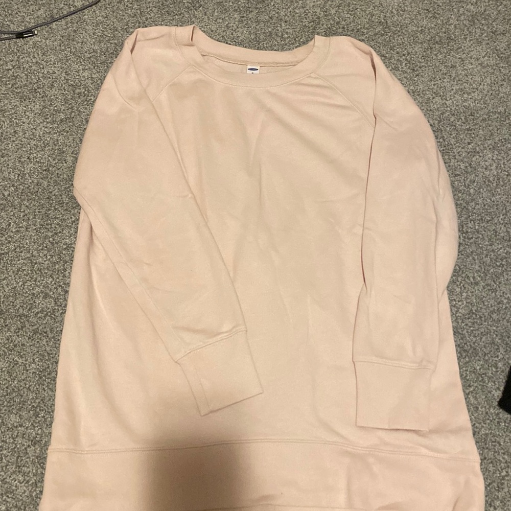 Old Navy crew neck sweater